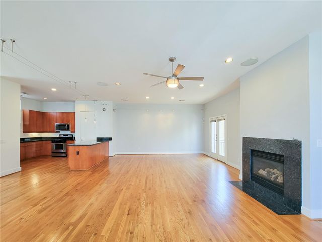 4313 Feagan Street A, Houston, TX 77007