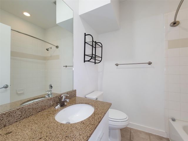 4313 Feagan Street A, Houston, TX 77007