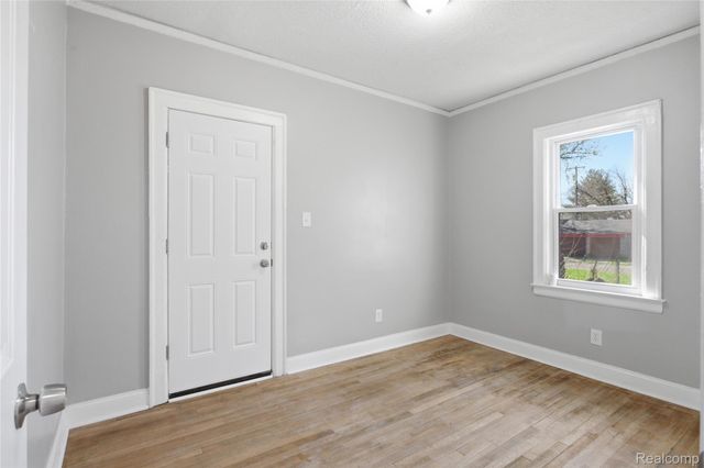 18418 Joann Street, Detroit, MI 48205