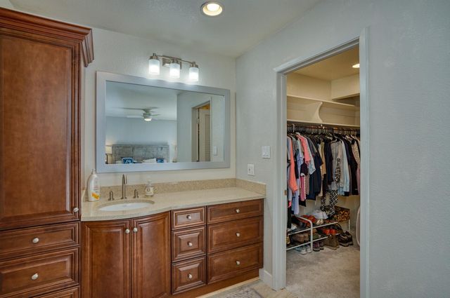 1107 Humbug Way, Auburn, CA 95603