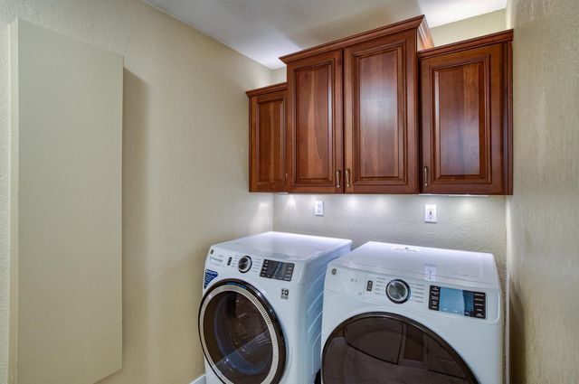 1107 Humbug Way, Auburn, CA 95603