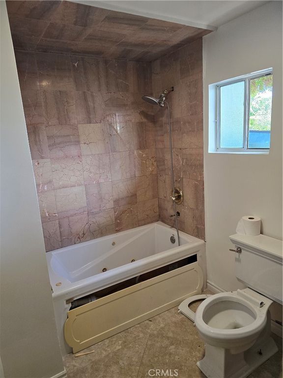 Image 11 of property listing at 448 Chatterton Avenue, La Puente, CA 91744