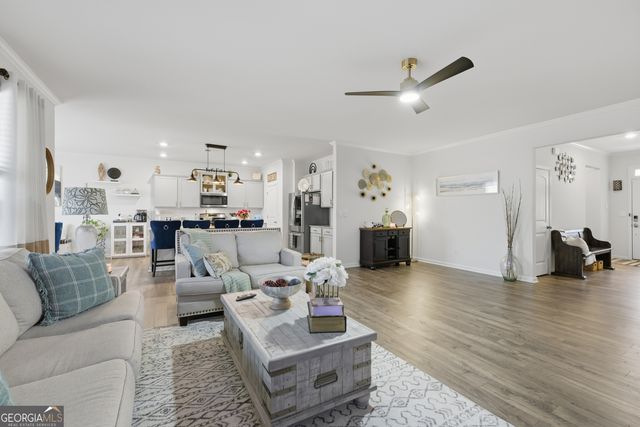 183 Durana Way, Dallas, GA 30132