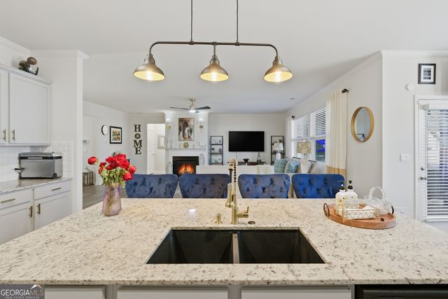 183 Durana Way, Dallas, GA 30132