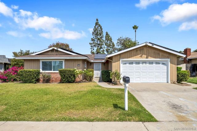 853 Hale Ct, El Cajon, CA 92020