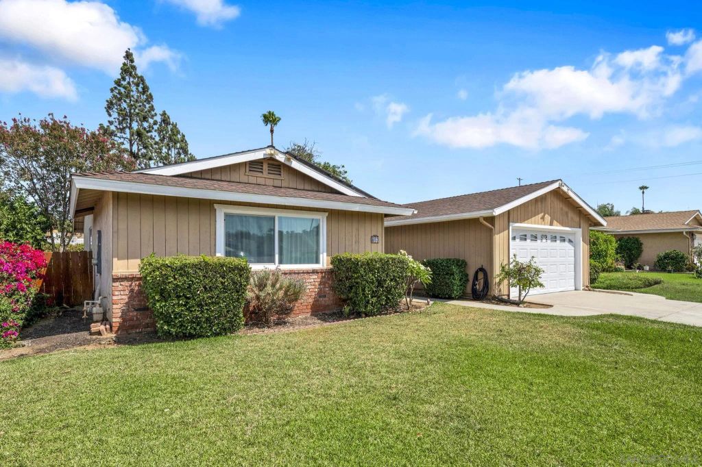 853 Hale Ct, El Cajon, CA 92020