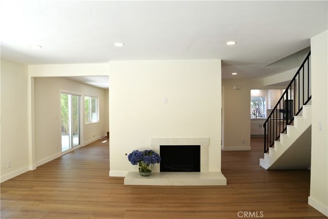 20962 Bandera Street, Woodland Hills, CA 91364