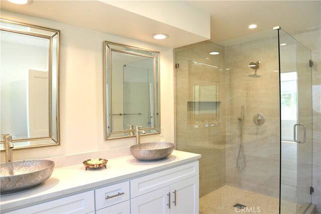 20962 Bandera Street, Woodland Hills, CA 91364
