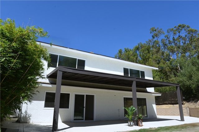 20962 Bandera Street, Woodland Hills, CA 91364