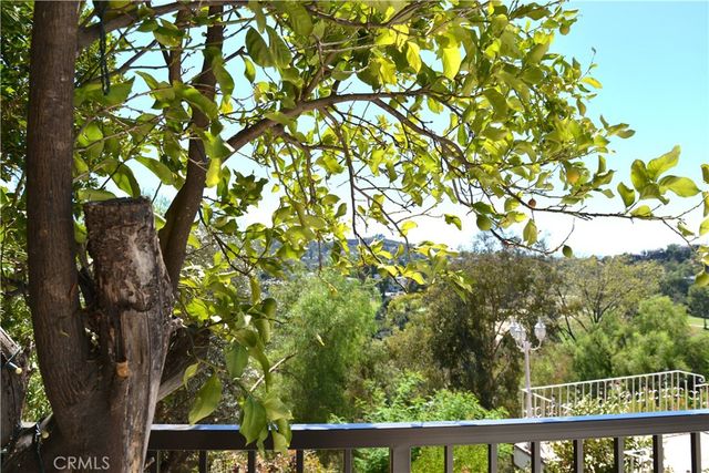 20962 Bandera Street, Woodland Hills, CA 91364