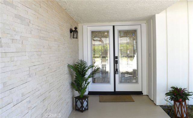 20962 Bandera Street, Woodland Hills, CA 91364