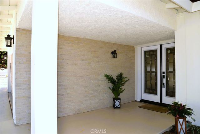 20962 Bandera Street, Woodland Hills, CA 91364