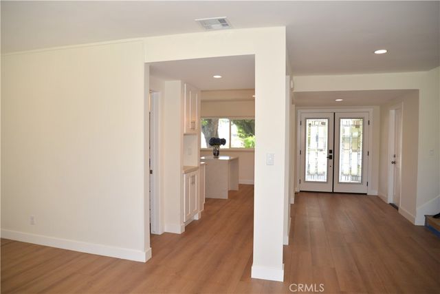 20962 Bandera Street, Woodland Hills, CA 91364