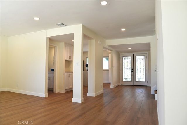20962 Bandera Street, Woodland Hills, CA 91364