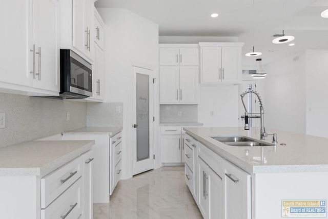 9281 Areca Palm, Los Fresnos, TX 78566