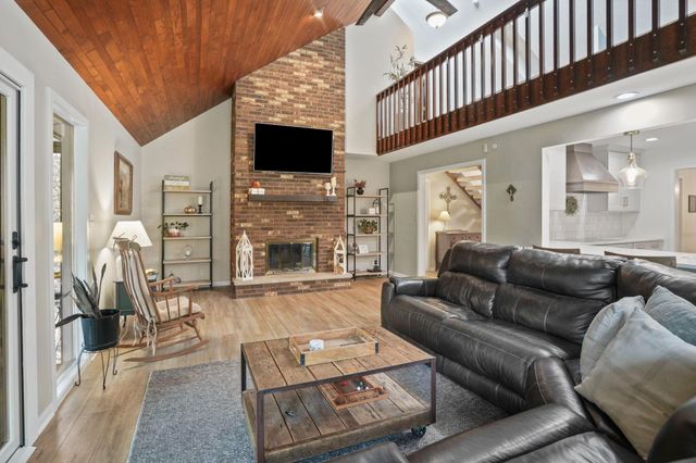 13464 State Route 664 S, Logan, OH 43138