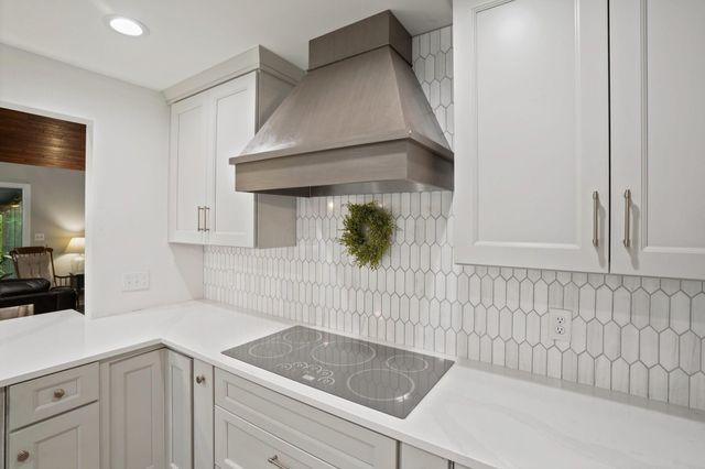 13464 State Route 664 S, Logan, OH 43138