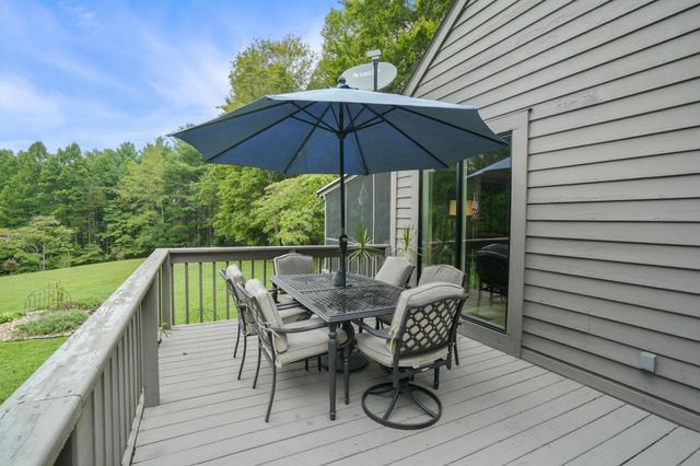 13464 State Route 664 S, Logan, OH 43138