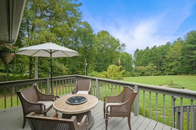 13464 State Route 664 S, Logan, OH 43138