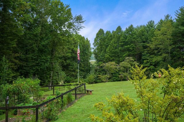 13464 State Route 664 S, Logan, OH 43138