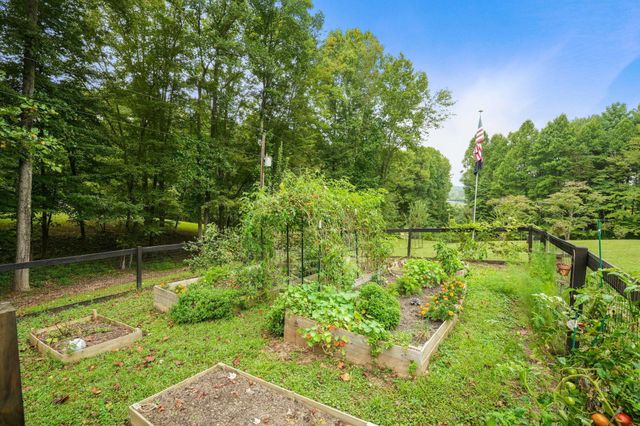 13464 State Route 664 S, Logan, OH 43138