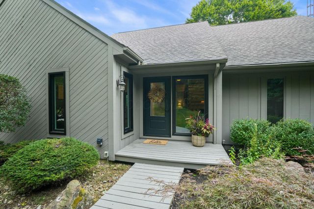 13464 State Route 664 S, Logan, OH 43138