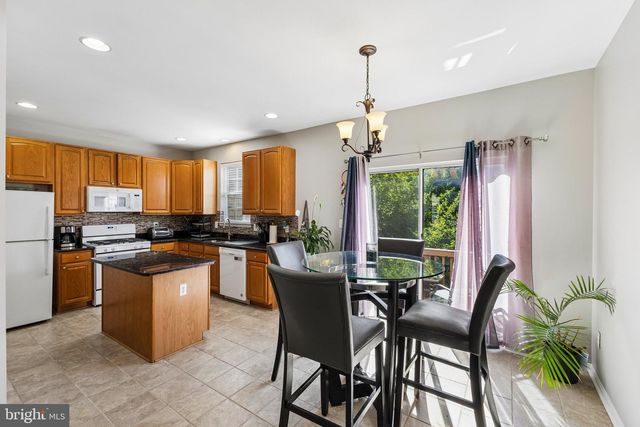 12047 KEMPS LANDING CIR, Manassas, VA 20109