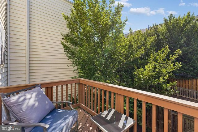 12047 KEMPS LANDING CIR, Manassas, VA 20109