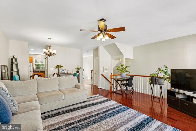 12047 KEMPS LANDING CIR, Manassas, VA 20109
