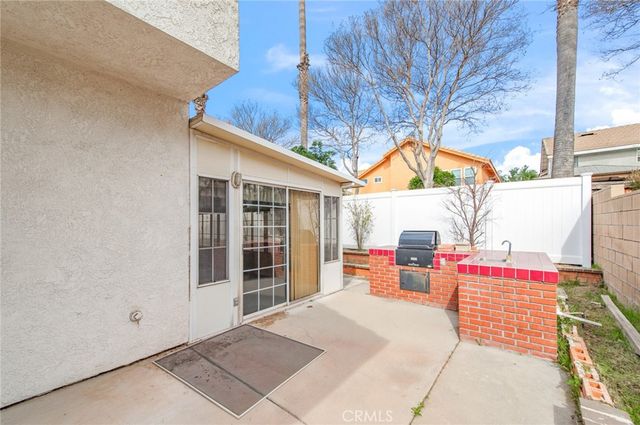 7915 Ocean, Fontana, CA 92336