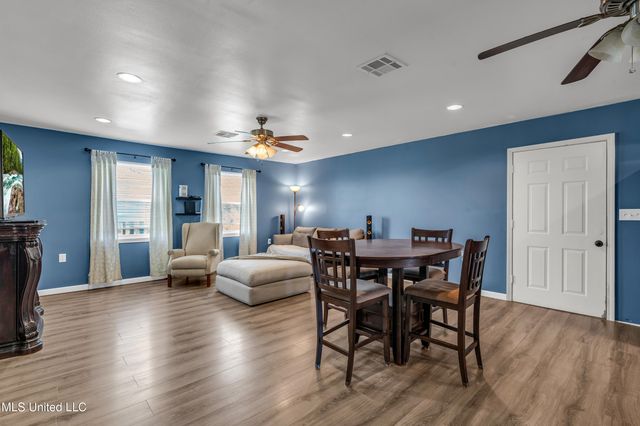 10210 Bayou View Drive, Bay Saint Louis, MS 39520