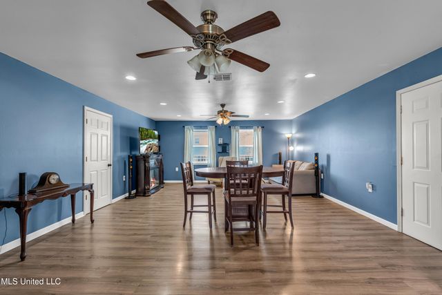 10210 Bayou View Drive, Bay Saint Louis, MS 39520