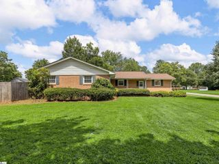 601 Wood Drive, Greer, SC 29651