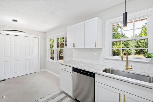 6663 Nc-56, Franklinton, NC 27525