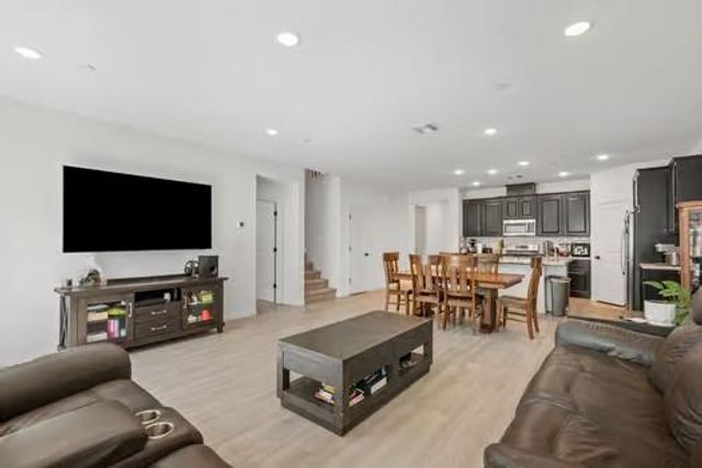 1854 Botticelli Way, Lodi, CA 95242