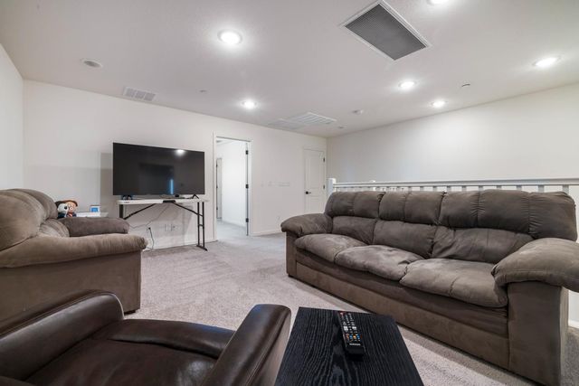 1854 Botticelli Way, Lodi, CA 95242