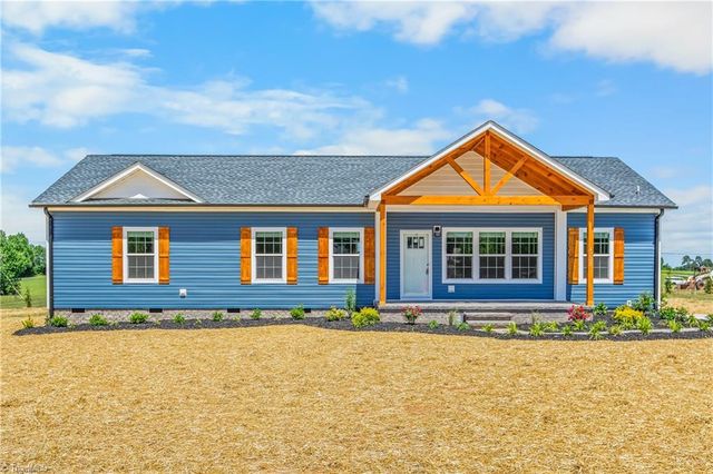 4727 NC Highway 67, Boonville, NC 27011