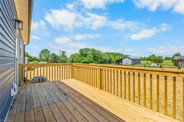 4727 NC Highway 67, Boonville, NC 27011