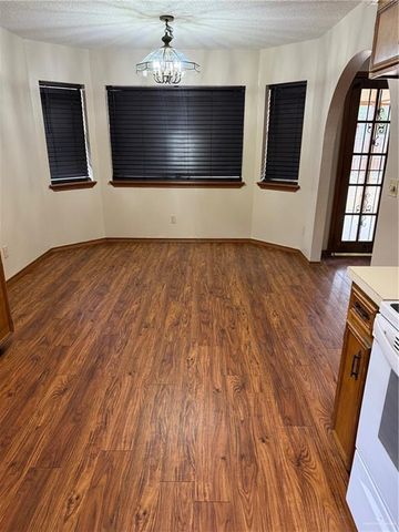 5916 N 36th Street, Mcallen, TX 78504