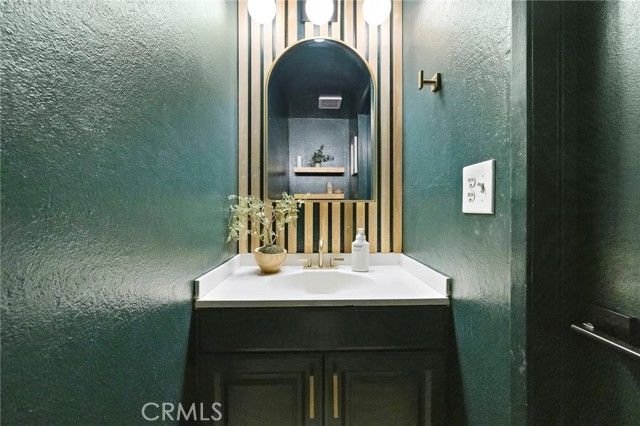 230 S Plaza De Domingos, Anaheim, CA 92807