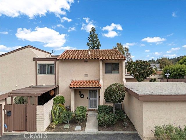 230 S Plaza De Domingos, Anaheim, CA 92807