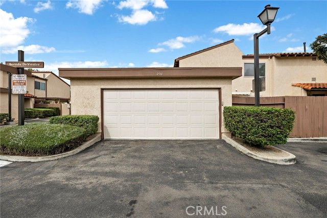 230 S Plaza De Domingos, Anaheim, CA 92807