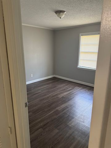 3082 OVERTON CROSSING ST, Memphis, TN 38127