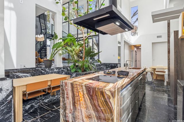 4139 Cliff Oaks, San Antonio, TX 78229