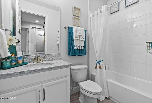 225 Venetian Palms Boulevard, New Smyrna Beach, FL 32168