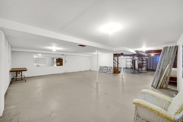 3606 E 34th Place, Hobart, IN 46342