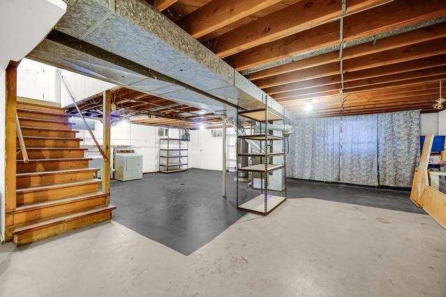 3606 E 34th Place, Hobart, IN 46342