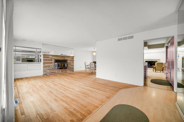 3606 E 34th Place, Hobart, IN 46342