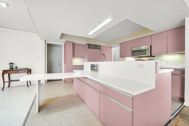 3606 E 34th Place, Hobart, IN 46342