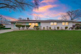 3606 E 34th Place, Hobart, IN 46342